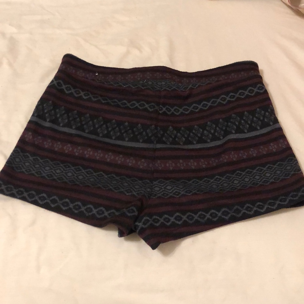 Shorts. - Picture 2 of 3
